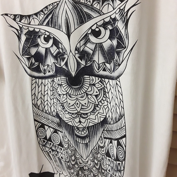 Boho Abstract Owl Tee Shirt M L NWOT - Picture 2 of 7